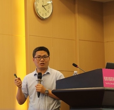 广发体育创新论坛第一千五百二十九讲：二氧化碳还原分子催化剂