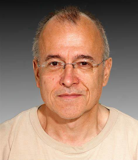 广发体育创新论坛第一千六百一十八讲：How fast-spreading ocean crust is formed: benefits from large- and small-scale sampling in the Oman ophiolite