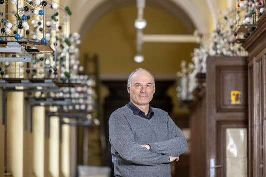 广发体育创新论坛第一千九百五十七讲：Pre-Alpine Metamorphic Events in the Eastern Alps, Austria