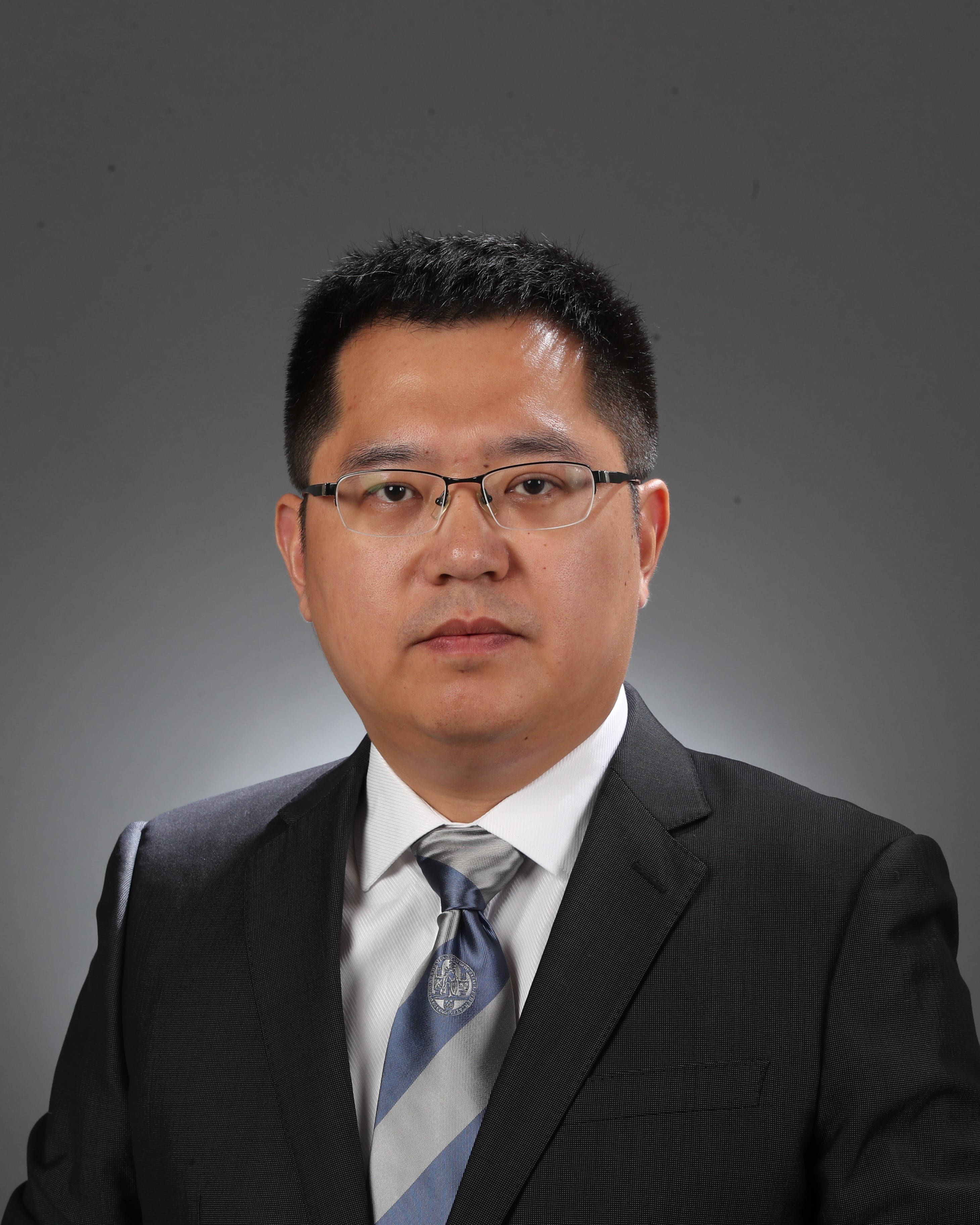 广发体育创新论坛第一千二百二十六讲暨120周年校庆年系列活动：三个罂粟属物种染色体级基因组揭示BIA通路补丁式跳跃演化机制