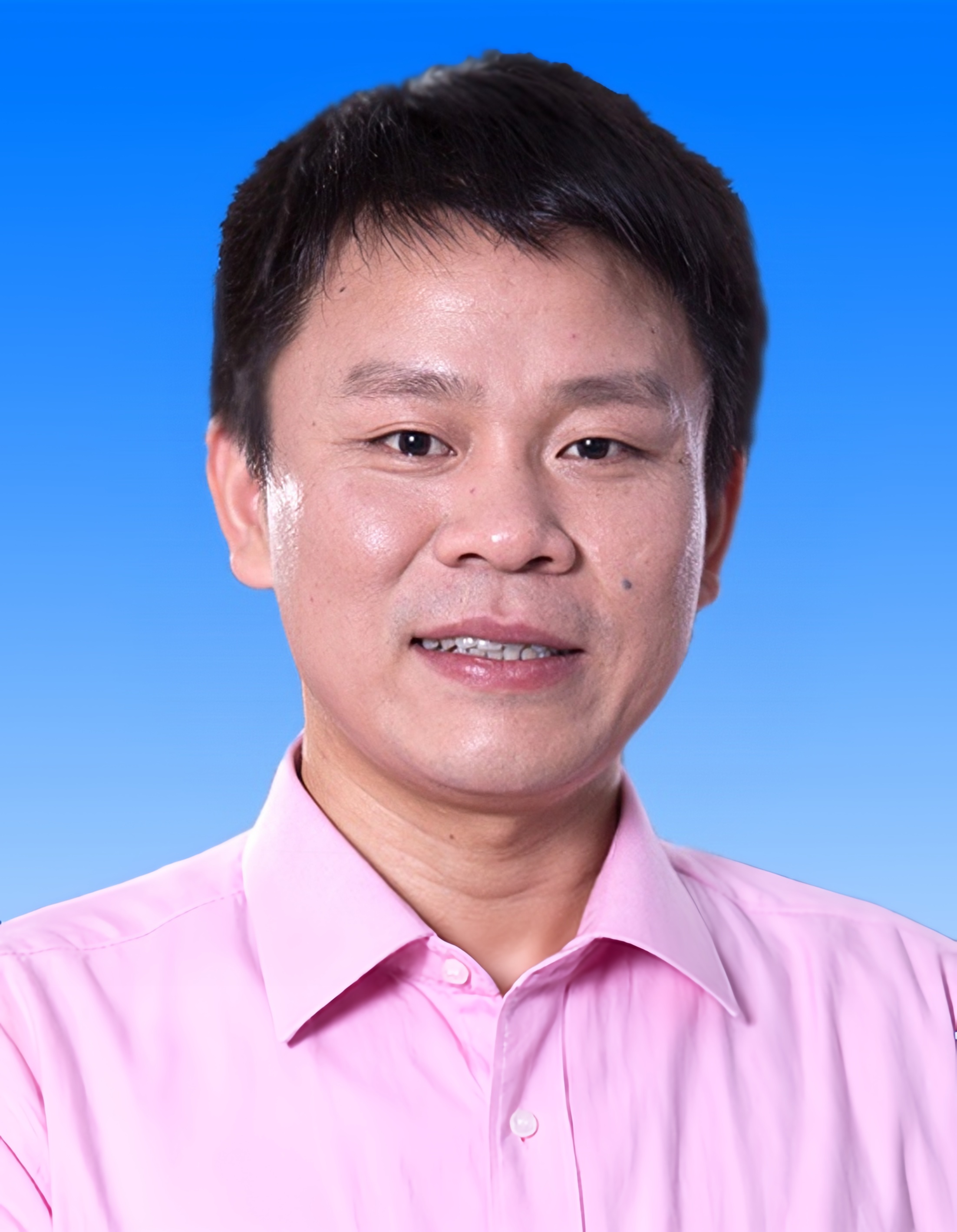 广发体育创新论坛第一千六百零七讲： 低配位低价过渡金属氮杂环卡宾化学