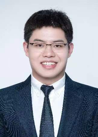 广发体育创新论坛第一千三百六十二讲：燃烧化学：从分子到发动机     