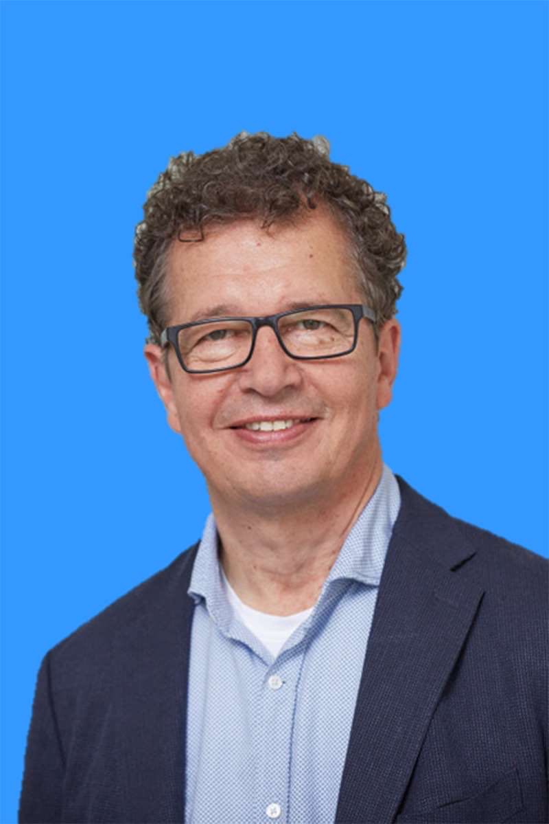 广发体育创新论坛第一千五百讲：Mechanism(s) of Photocatalytic Processes: Revisited! 